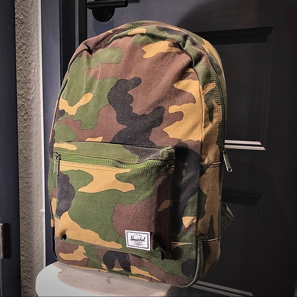 NWT Herschel Woodland camo cotton canvas backpack